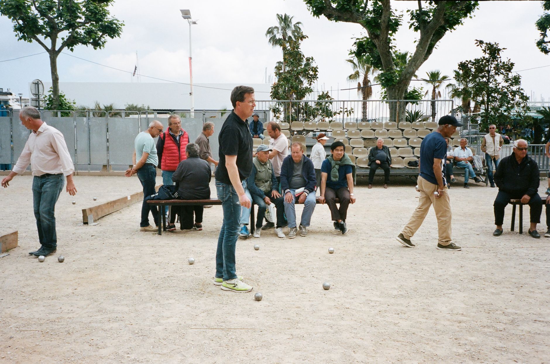 Les règles de la pétanque : guide complet pour débutant